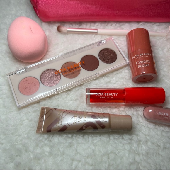 Ulta Beauty Collection 9 Piece Set NEW - Picture 2 of 5